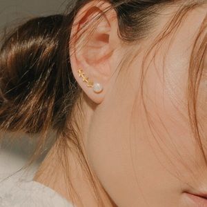 Moonstone rose gold ear climbers brand new